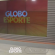Apresentador do Globo Esporte PB se engasga ao vivo, mas transforma desastre em humor