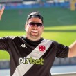 Humorista paraibano polemiza em aniversário do Vasco e clube reage; elenco acusa Rafael Cunha de “oportunista”