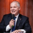Presidente do INSS é afastado após operação da PF sobre fraudes em benefícios